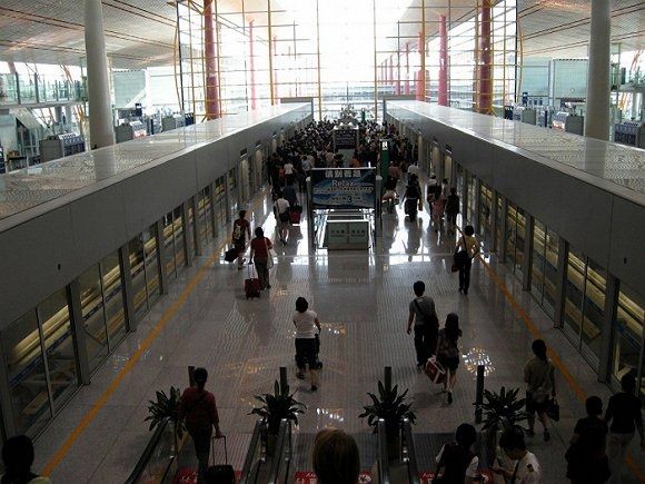 北京首都國際機場:2015年共接待8993.9萬游客 北京首都國際機場:2015年共接待8993.9萬游客